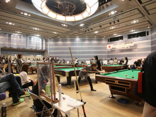 http://www.billiards-cues.jp/news/2012/tour/12amanine06.JPG