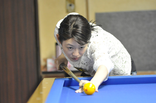 http://www.billiards-cues.jp/news/2012/tour/eme_f_hida.jpg