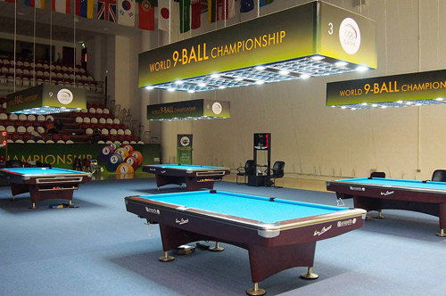 13m9wfd3_hall.jpg
