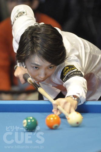14cues03_kawahara_th.jpg