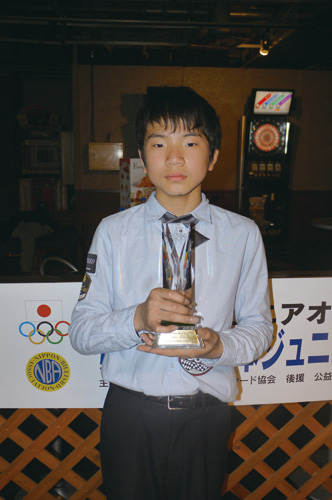 14junior_winner.jpg