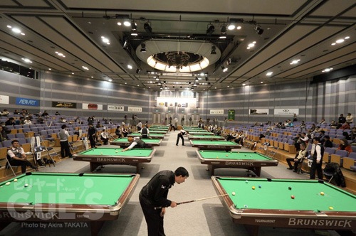 ajpbc1_hall_th.jpg