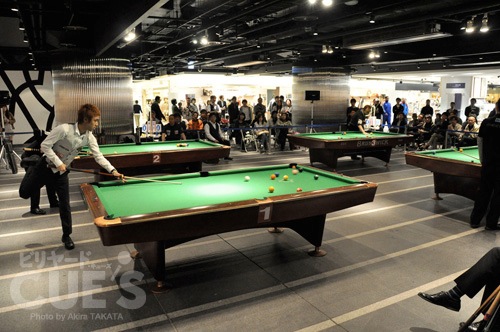 hop22_hall_th.jpg