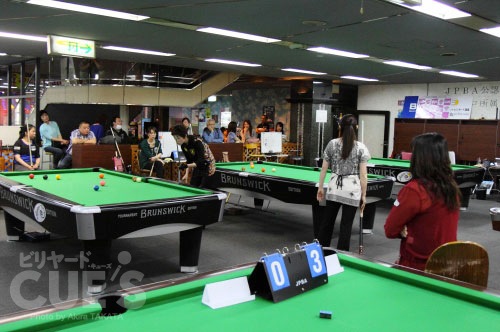 osakaq_hall.jpg