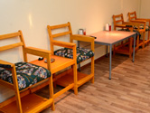 newart2_chair2_th.jpg