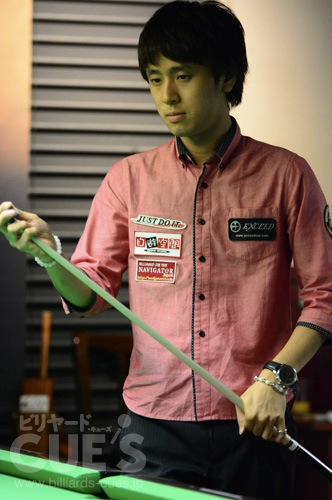 ppuhayato1_pose_th.jpg