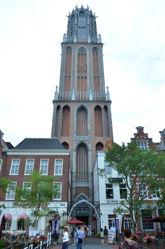 15huistenbosch1_tower.jpg