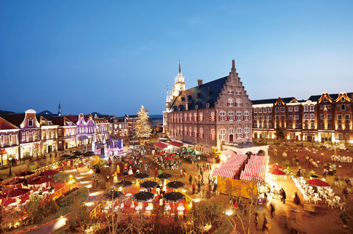 15huistenbosch_night.jpg