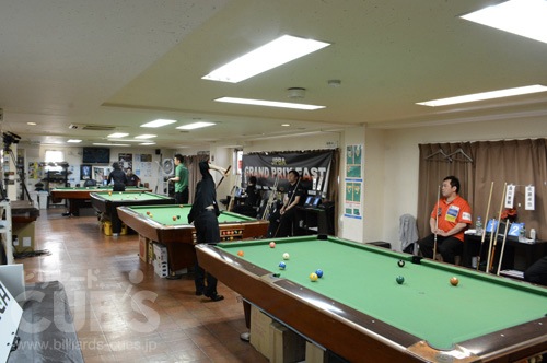 gpe3_hall_th.jpg