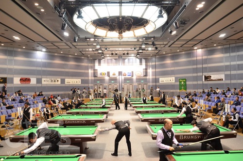 1020aj_hall_th.jpg