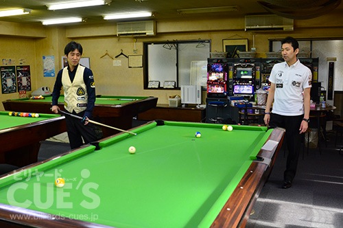 cues30_ball.jpg