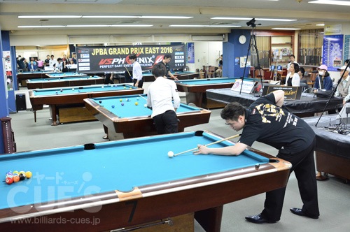 gpe5_hall_th.jpg