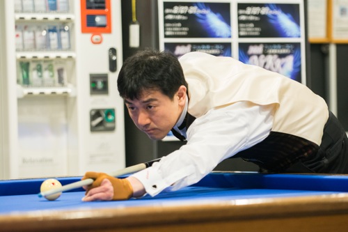 nikkar_umeda_th.jpg