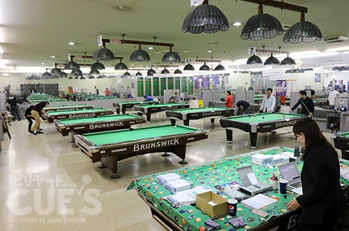silver07_hall01.jpg