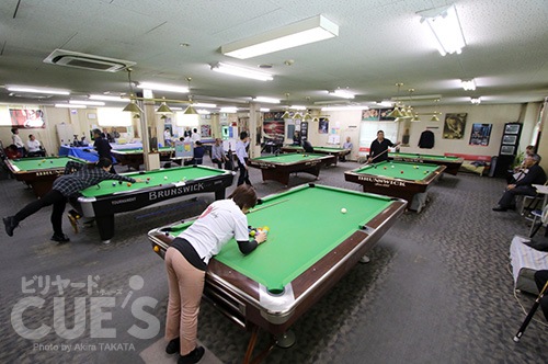 sinior02_hall.jpg