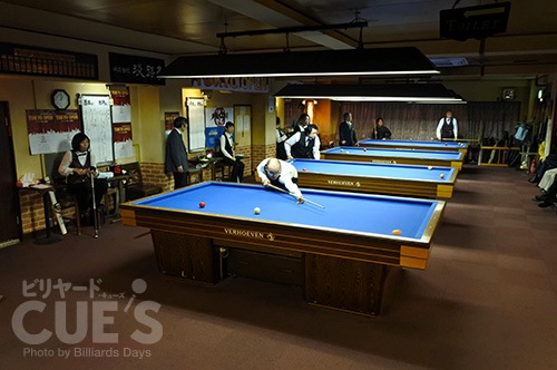 tokyo14_hall.jpg