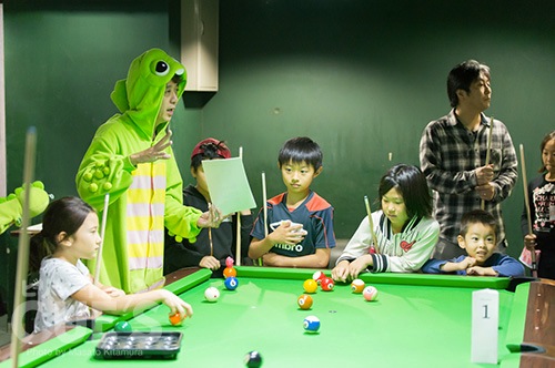 kids17_gacha.jpg