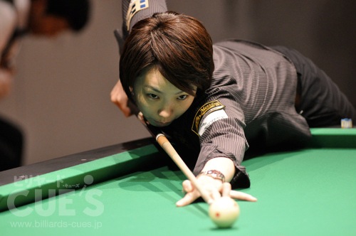 jo2012_2_th.jpg