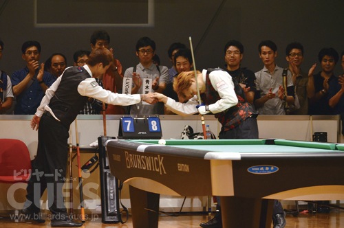jo2014_5_th.jpg