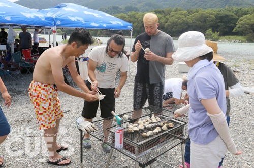 19gpwsummer_bbq2.jpg